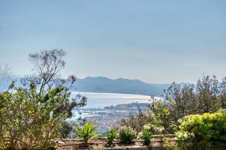 Квартира в Каннах, Франция, 94 м² - фото 2