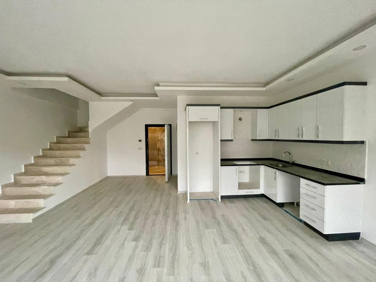 Апартаменты в Алании, Турция, 100 м² - фото 1