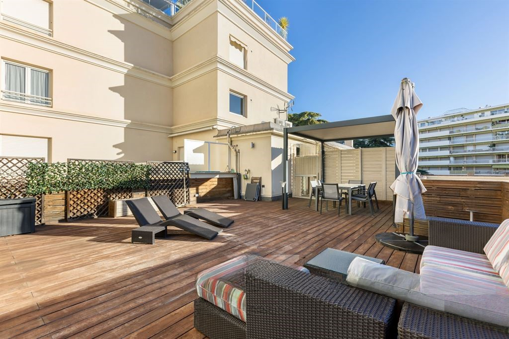 Квартира в Каннах, Франция, 70 м² - фото 7