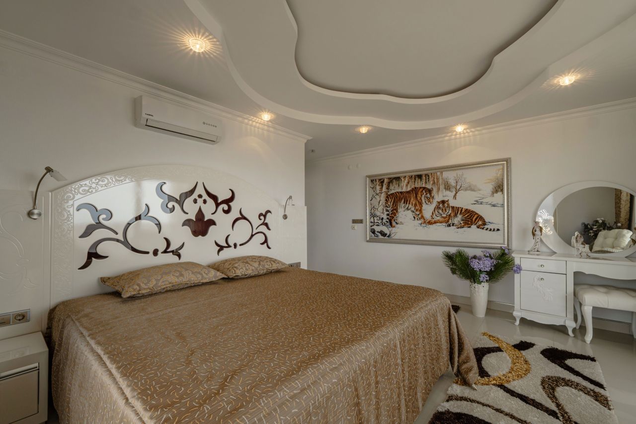 Апартаменты в Алании, Турция, 230 м² - фото 11