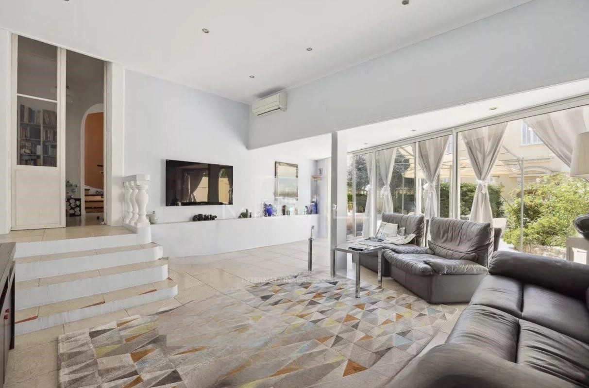 Квартира в Каннах, Франция, 200 м² - фото 10