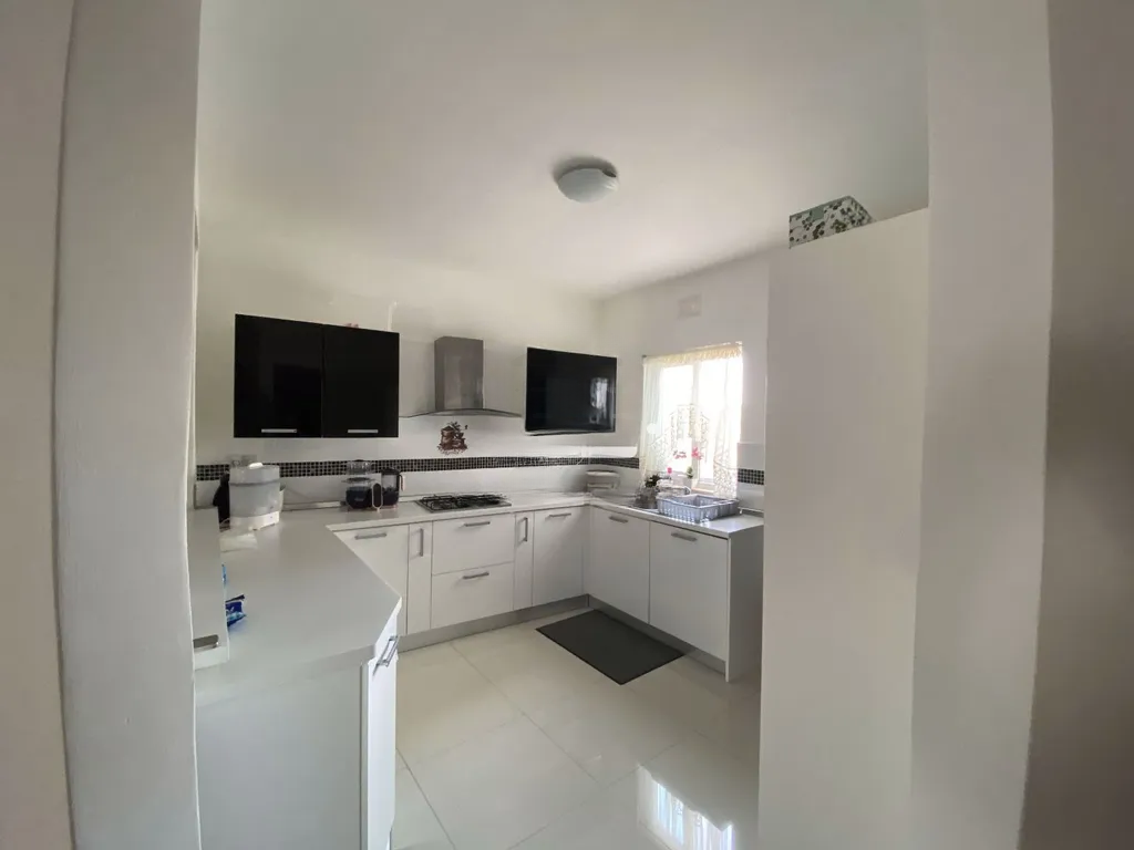 Квартира в Сан-Лоренце, Мальта, 110 м² - фото 11