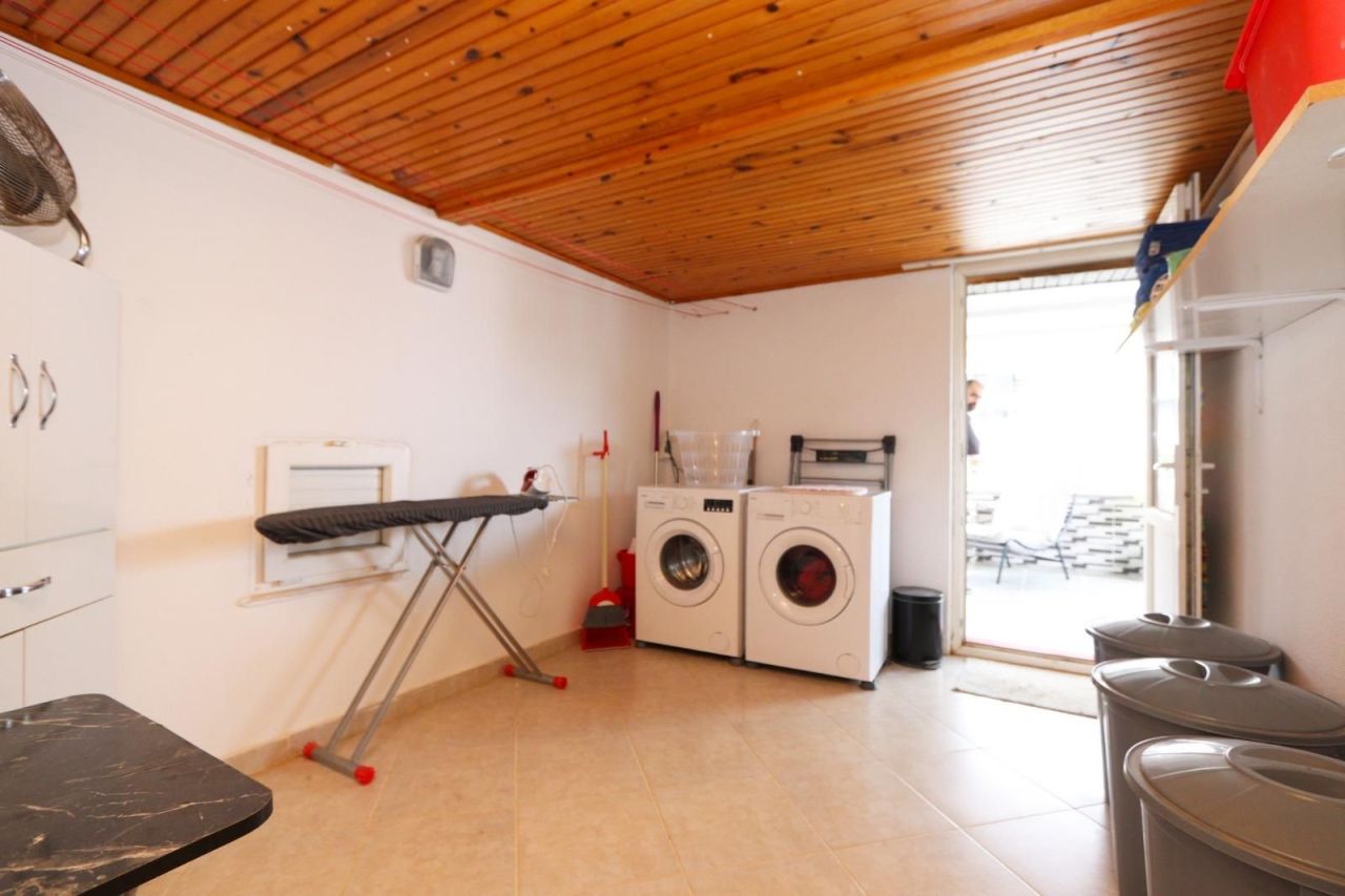 Вилла в Алании, Турция, 198 м² - фото 16