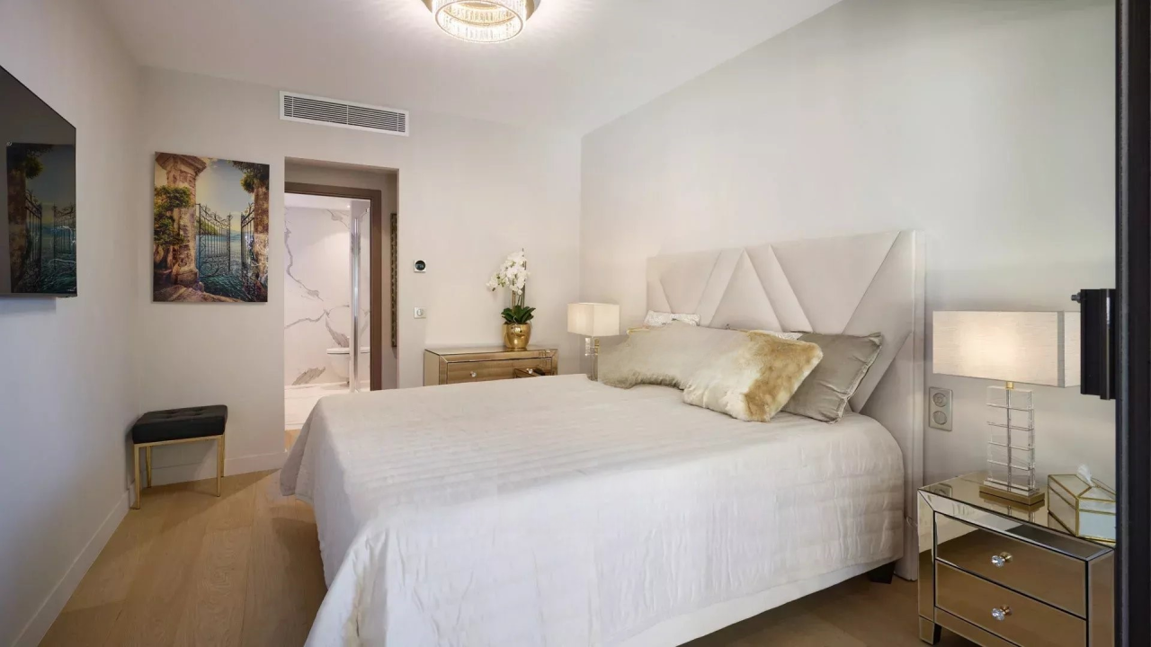 Квартира в Каннах, Франция, 148 м² - фото 18