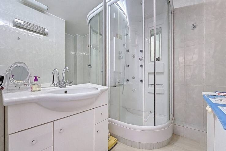 Квартира в Каннах, Франция, 95 м² - фото 7