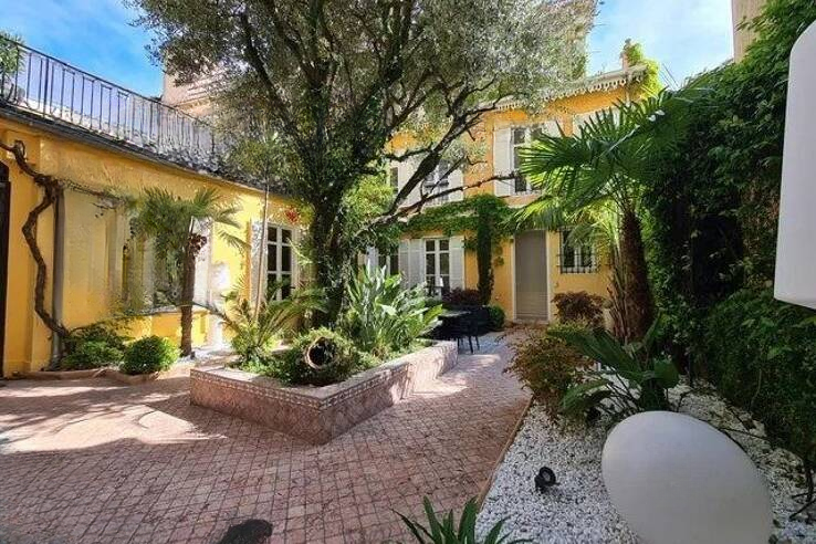 Квартира в Каннах, Франция, 131 м² - фото 8