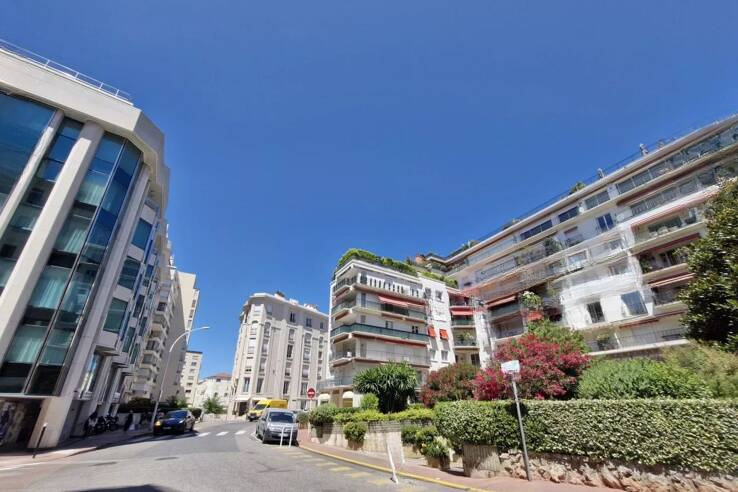 Квартира в Каннах, Франция, 111 м² - фото 1