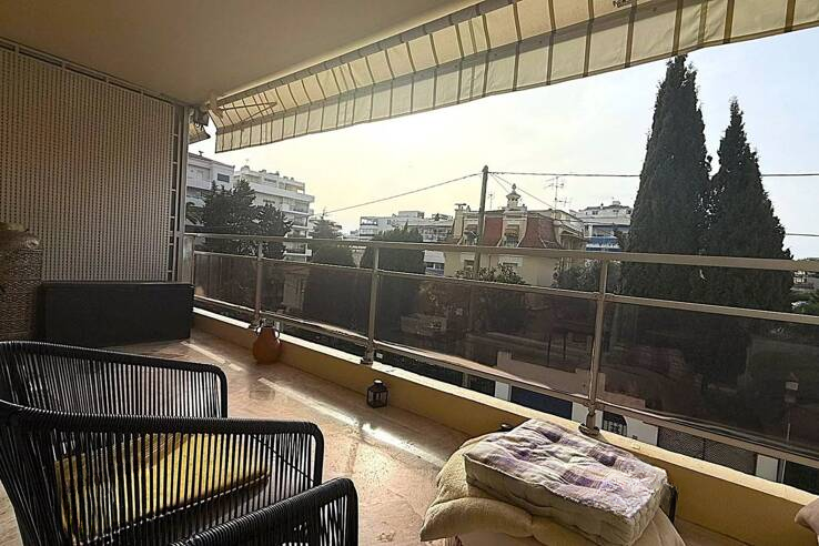 Квартира в Каннах, Франция, 33 м² - фото 1