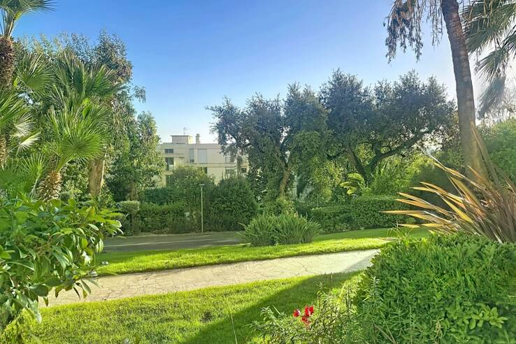 Квартира в Каннах, Франция, 29 м² - фото 1