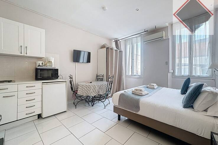 Квартира в Каннах, Франция, 93 м² - фото 1