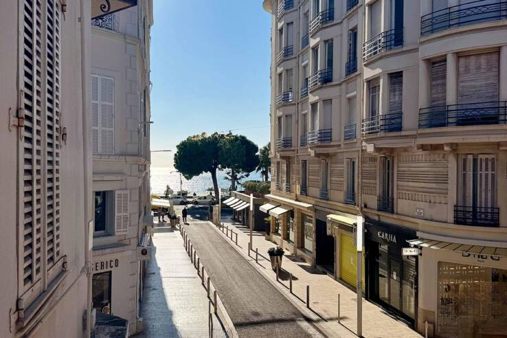 Квартира в Каннах, Франция, 63 м² - фото 1