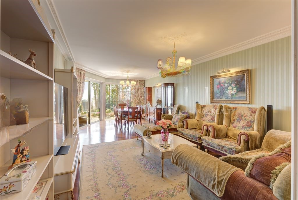 Квартира в Каннах, Франция, 114 м² - фото 2