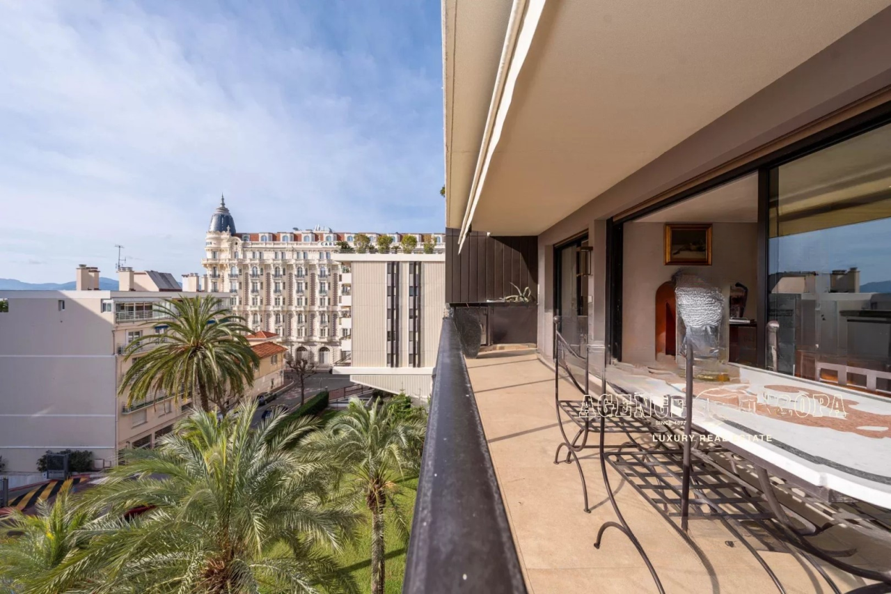 Квартира в Каннах, Франция, 57 м² - фото 2