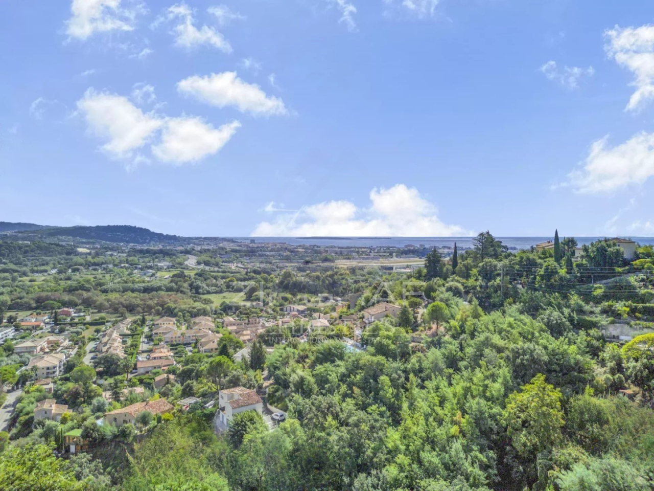 Квартира в Каннах, Франция, 221 м² - фото 2