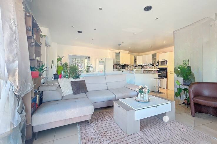 Квартира в Каннах, Франция, 74 м² - фото 2