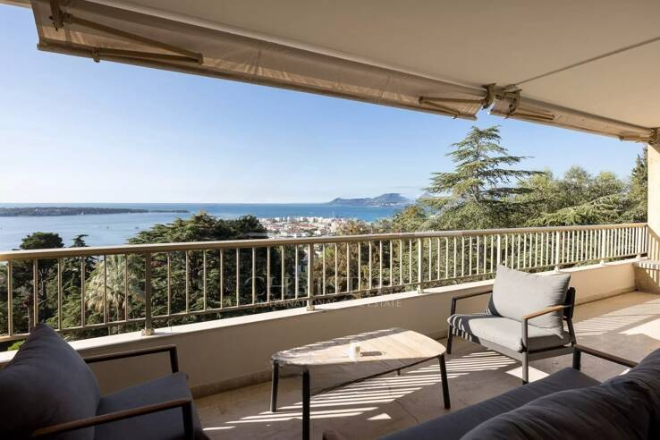 Квартира в Каннах, Франция, 115 м² - фото 2