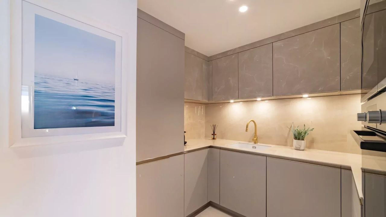 Квартира в Каннах, Франция, 101 м² - фото 13