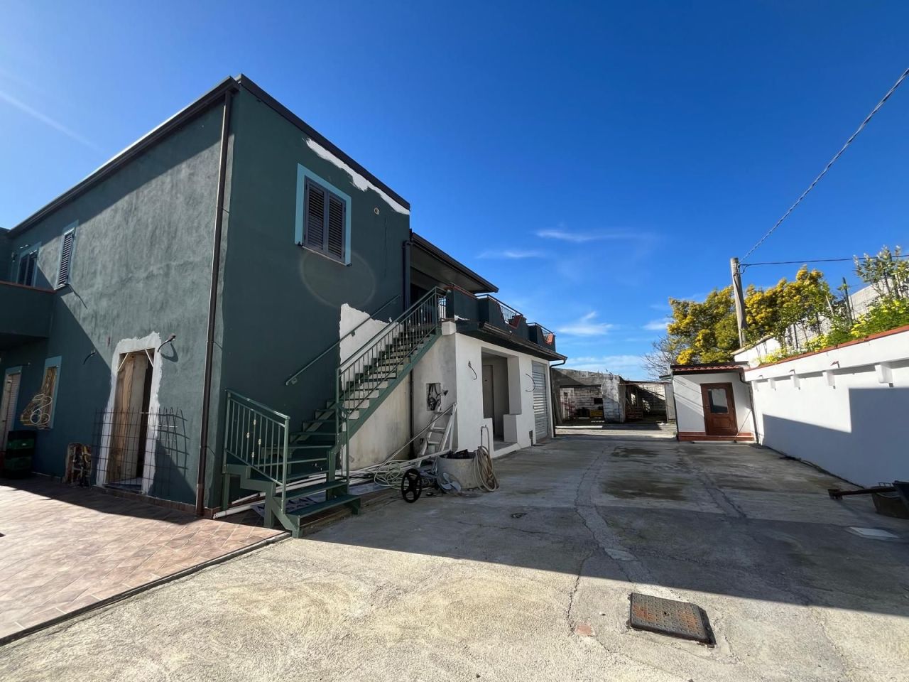 Дом в Скалее, Италия, 250 м² - фото 1