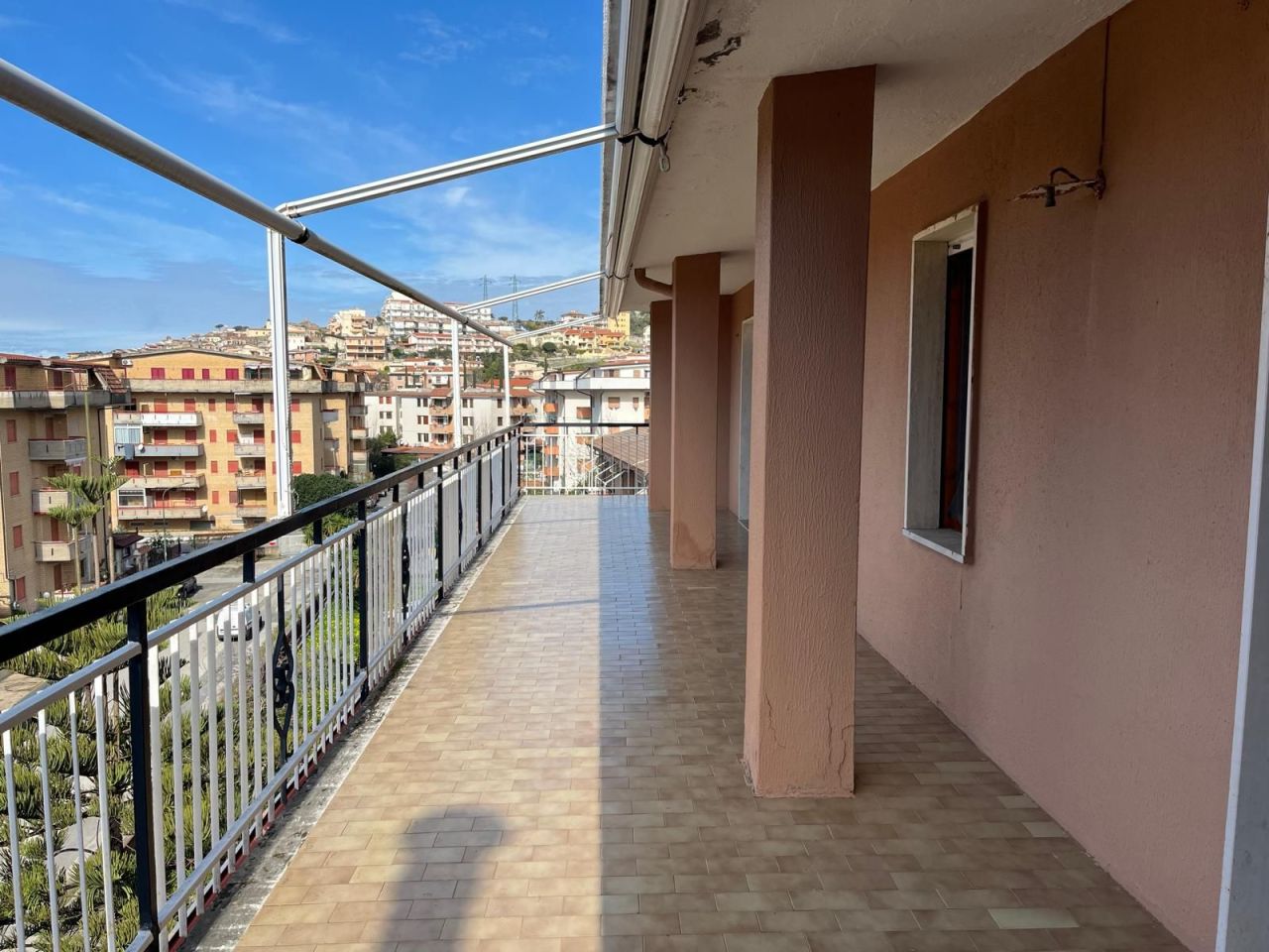 Квартира в Скалее, Италия, 100 м² - фото 18