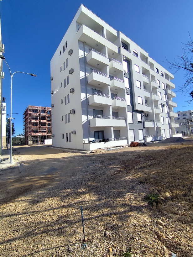 Квартира в Улцине, Черногория, 59 м² - фото 11