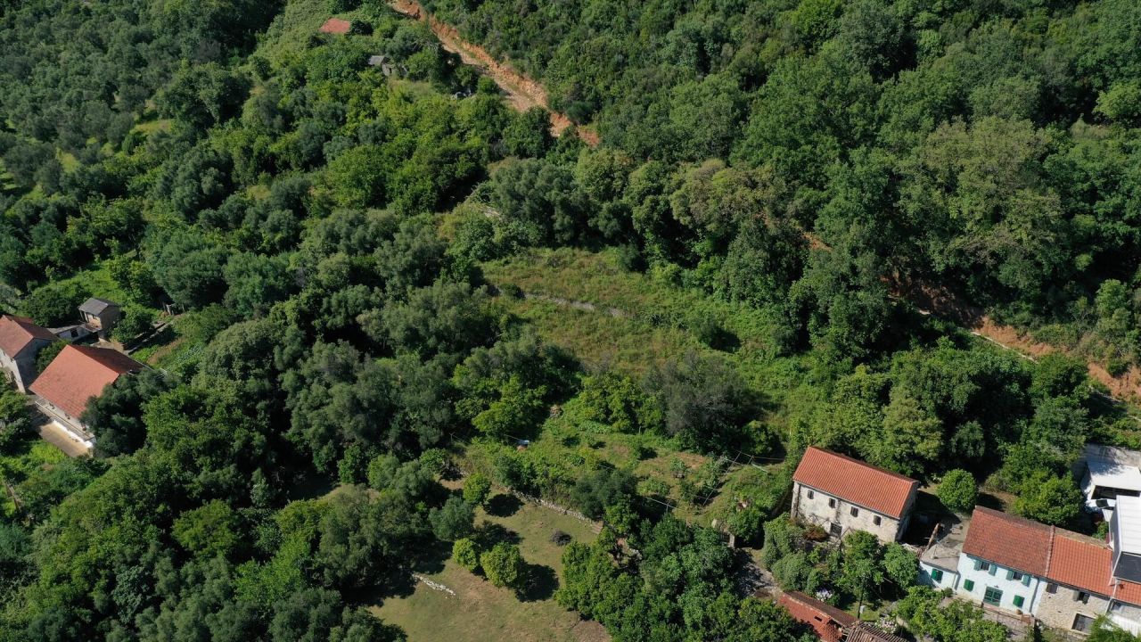 Земля в Кумборе, Черногория, 1 060 м² - фото 10