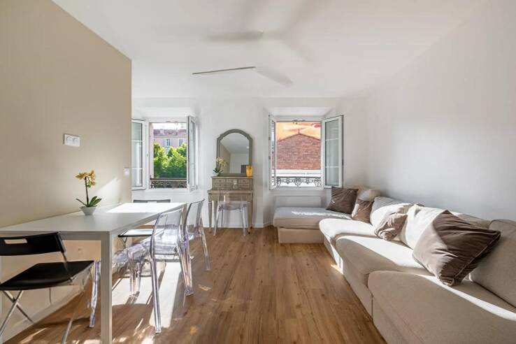 Квартира в Каннах, Франция, 60 м² - фото 1