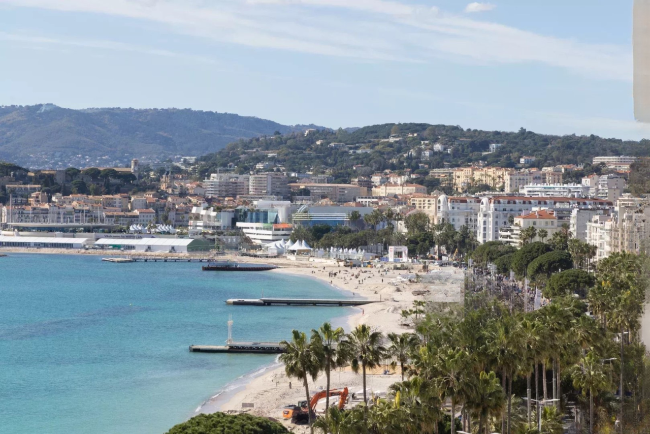 Квартира в Каннах, Франция, 85 м² - фото 1