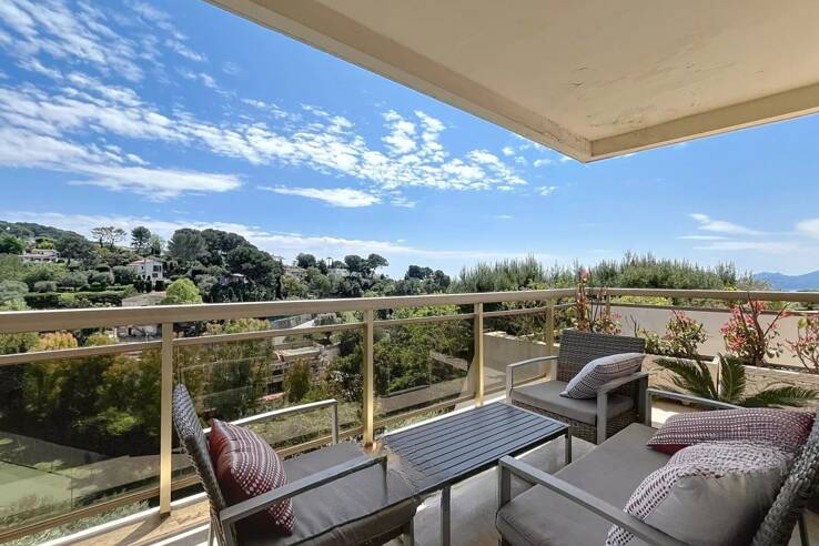 Квартира в Каннах, Франция, 89 м² - фото 1