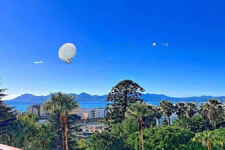 Квартира в Каннах, Франция, 70 м² - фото 1