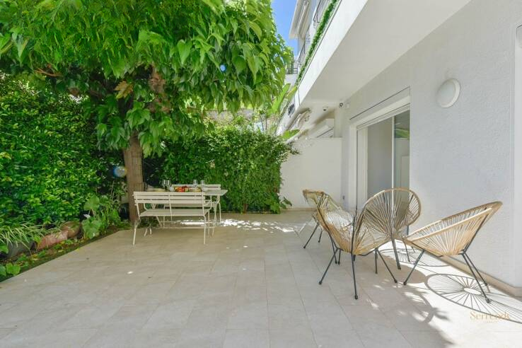 Квартира в Каннах, Франция, 55 м² - фото 1