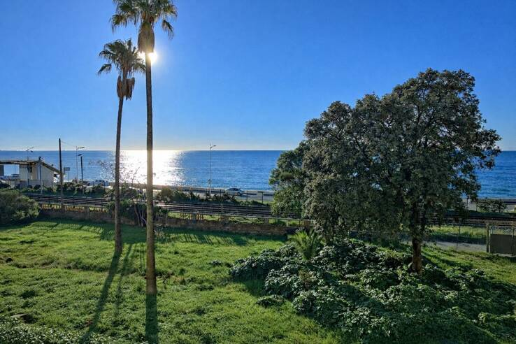 Квартира в Каннах, Франция, 41 м² - фото 1