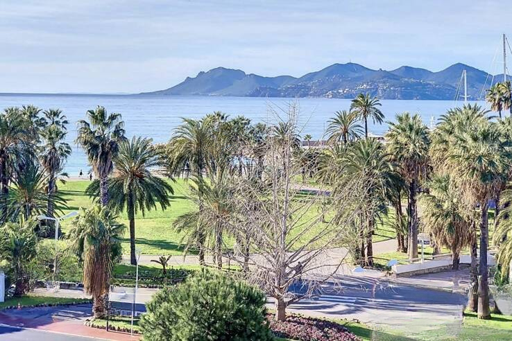 Квартира в Каннах, Франция, 107 м² - фото 1