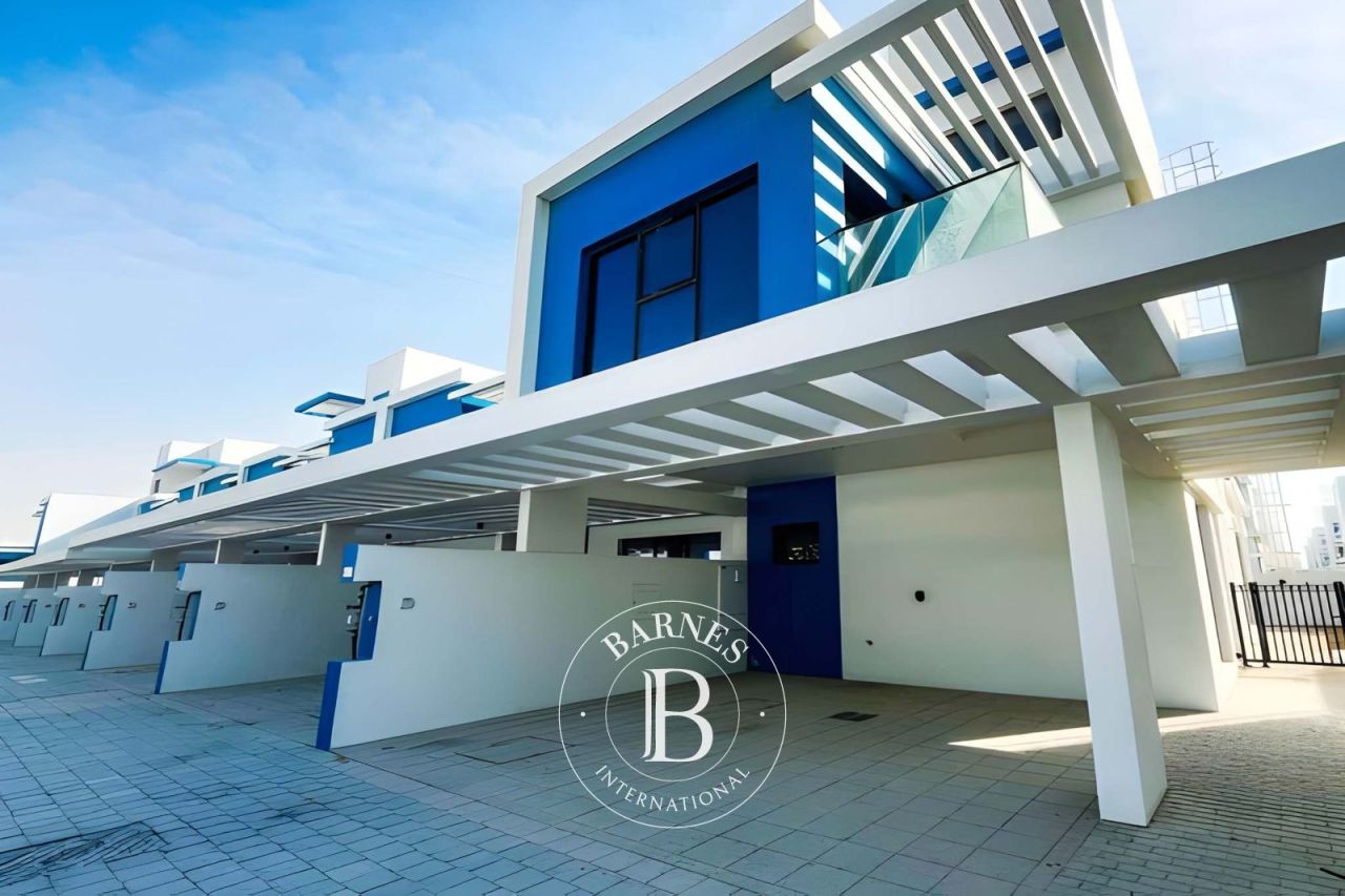 Вилла в Дубае, ОАЭ, 144 м² - фото 1