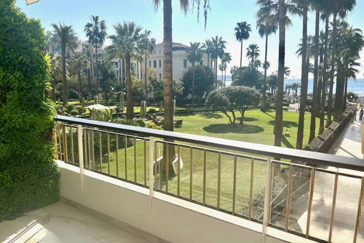 Квартира в Каннах, Франция, 127 м² - фото 1