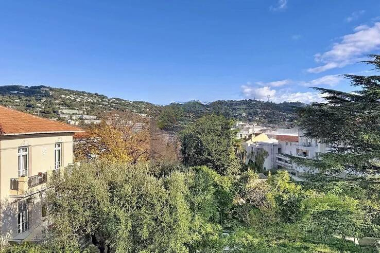 Квартира в Каннах, Франция, 62 м² - фото 1