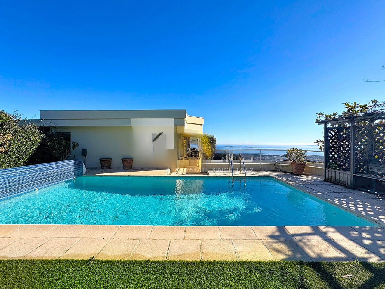 Квартира в Каннах, Франция, 120 м² - фото 1