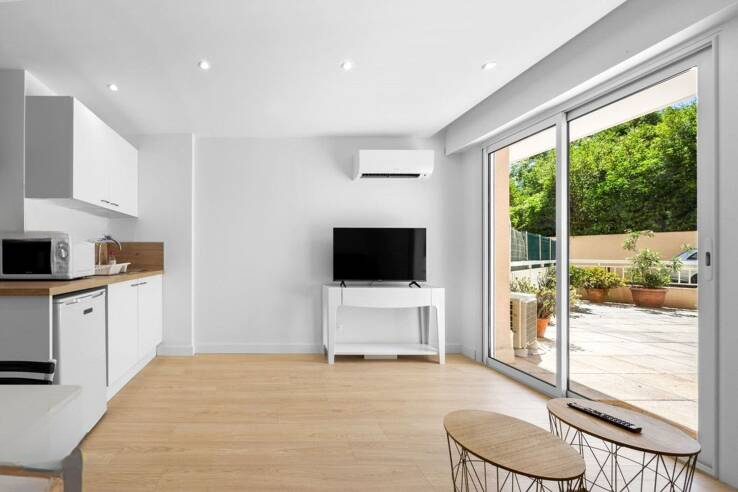 Квартира в Каннах, Франция, 25 м² - фото 1