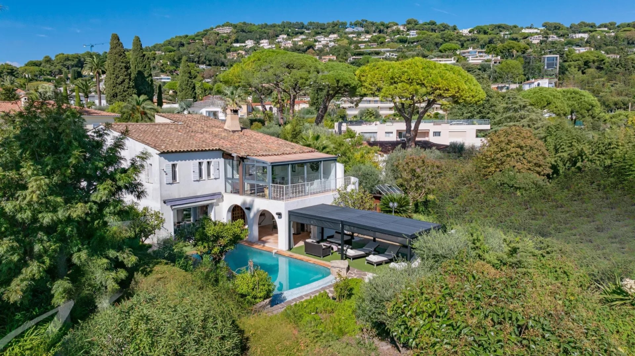 Квартира в Каннах, Франция, 229 м² - фото 1