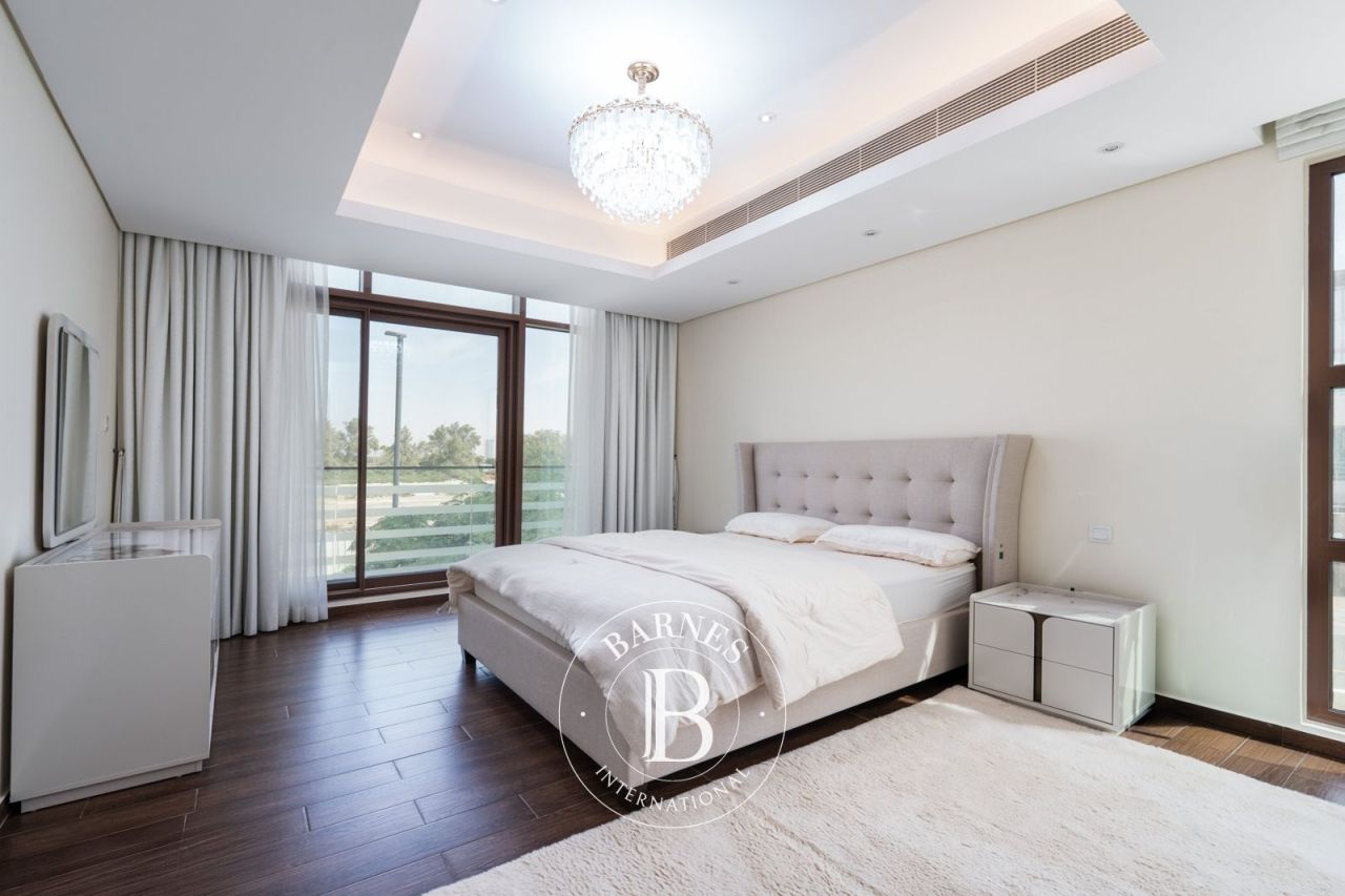 Вилла в Дубае, ОАЭ, 679.6 м² - фото 13