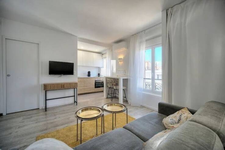 Квартира в Каннах, Франция, 40 м² - фото 1
