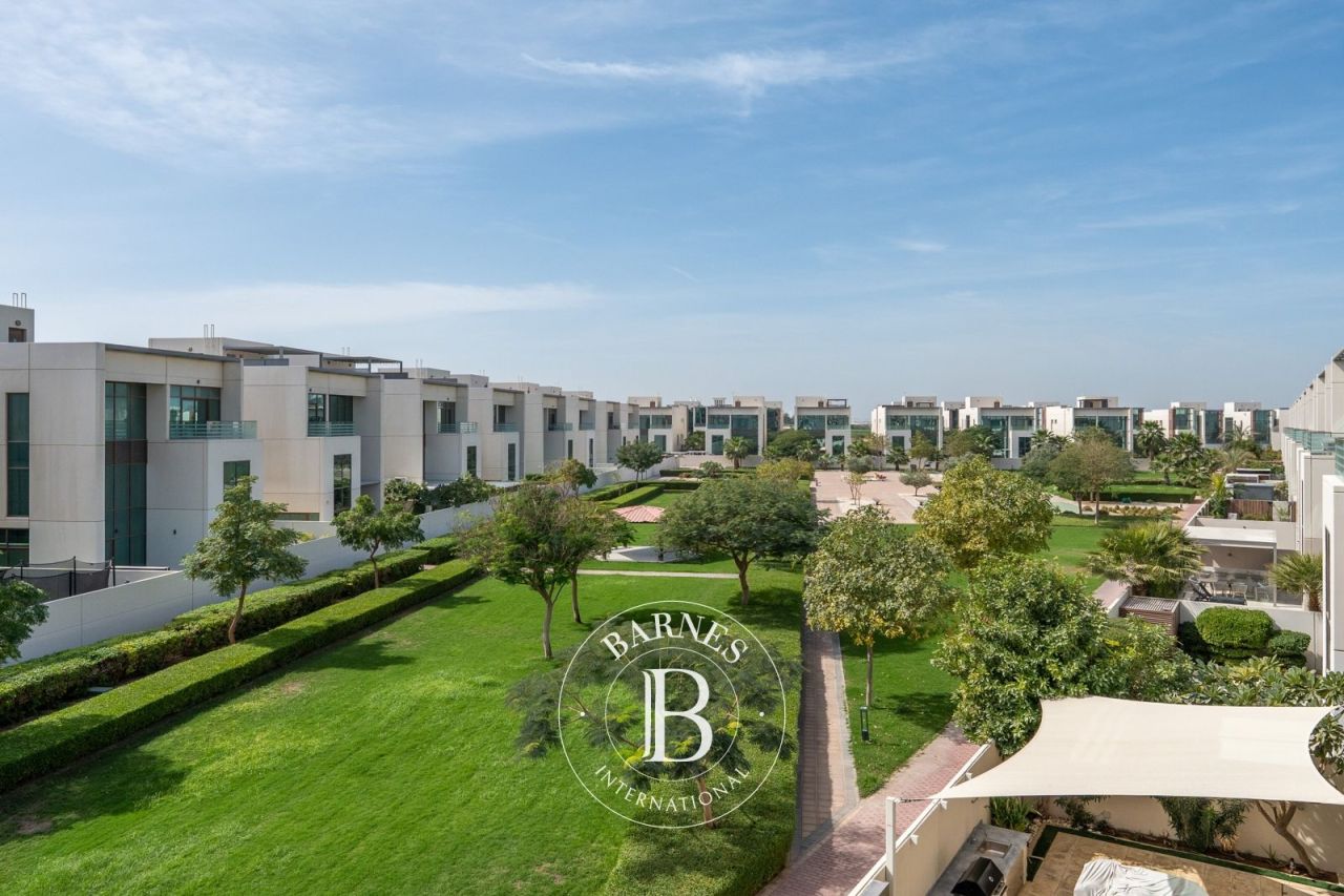 Вилла в Дубае, ОАЭ, 679.6 м² - фото 15