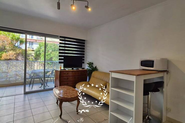 Квартира в Каннах, Франция, 26 м² - фото 1