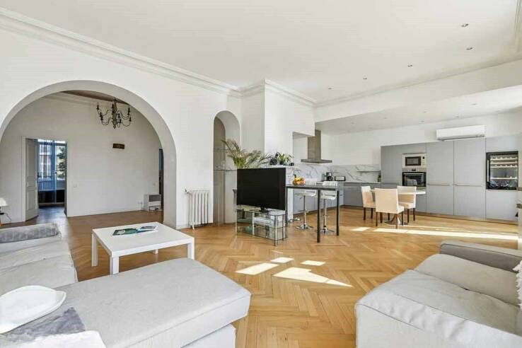 Квартира в Каннах, Франция, 147 м² - фото 1