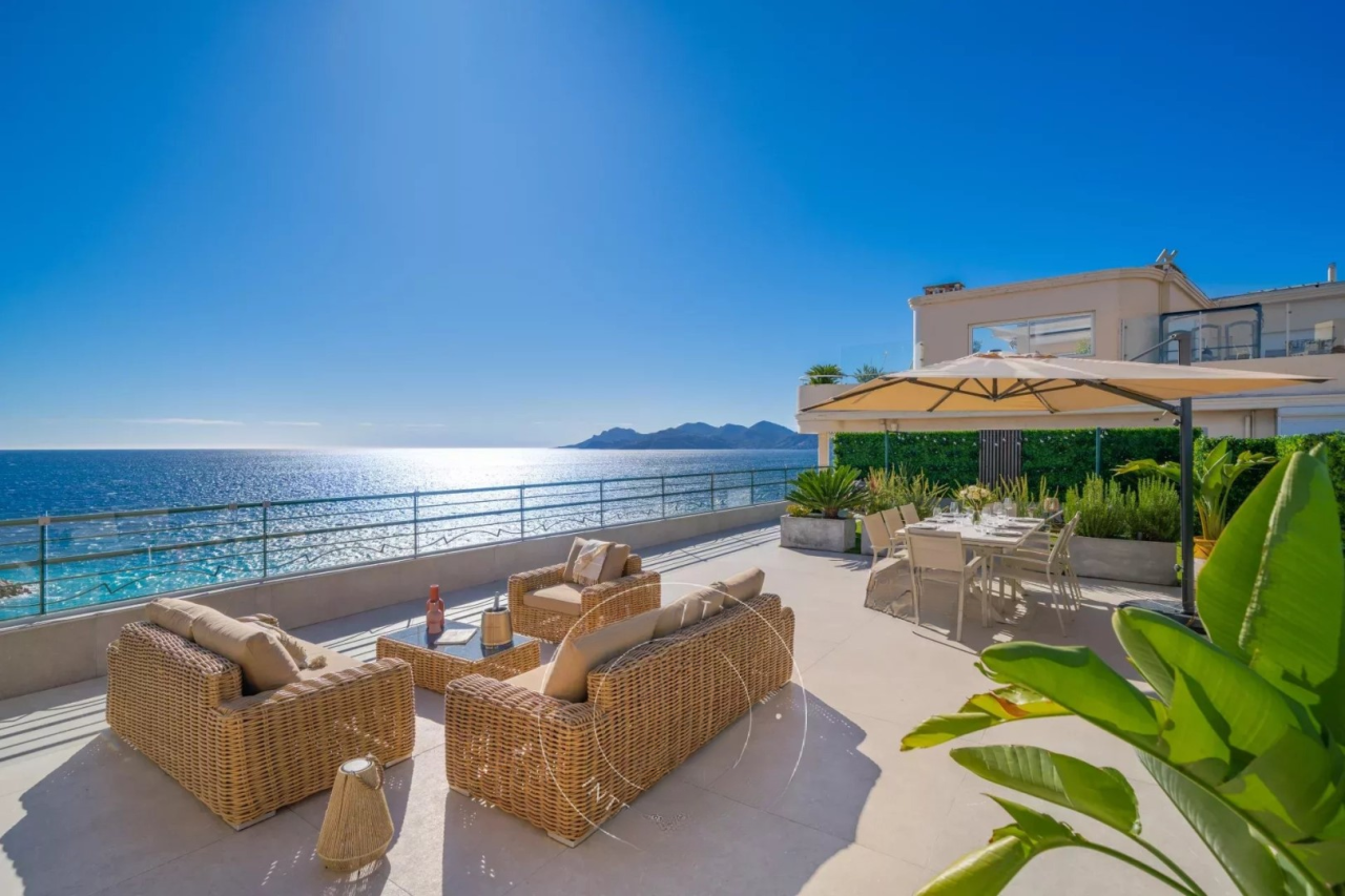 Квартира в Каннах, Франция, 134 м² - фото 1