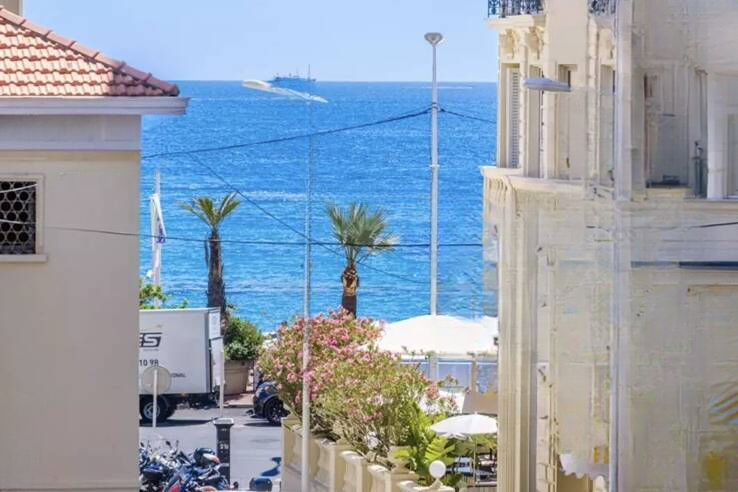 Квартира в Каннах, Франция, 53 м² - фото 1