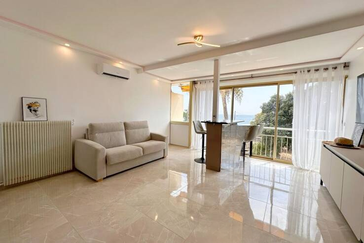 Квартира в Каннах, Франция, 33 м² - фото 1