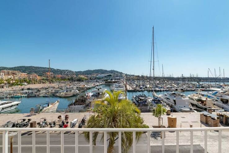 Квартира в Каннах, Франция, 55 м² - фото 1