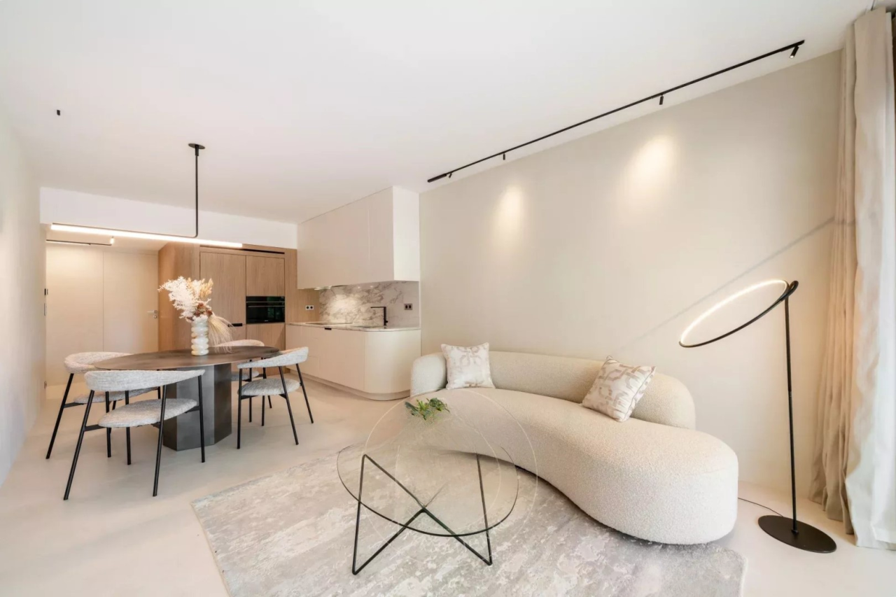 Квартира в Каннах, Франция, 56 м² - фото 2