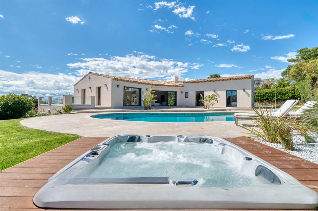 Квартира в Каннах, Франция, 416 м² - фото 2