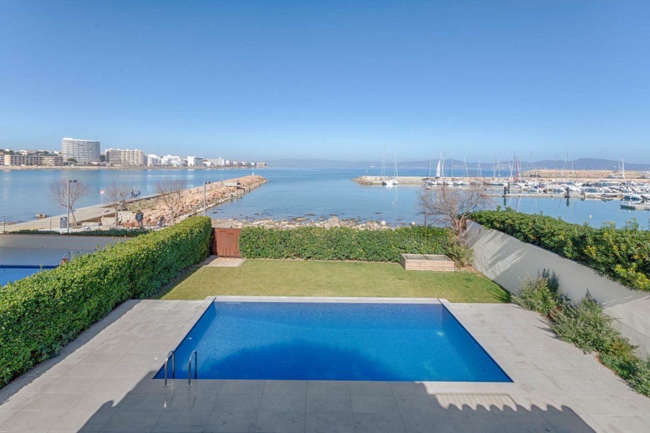 Шале на Коста-Брава, Испания, 254 м² - фото 1